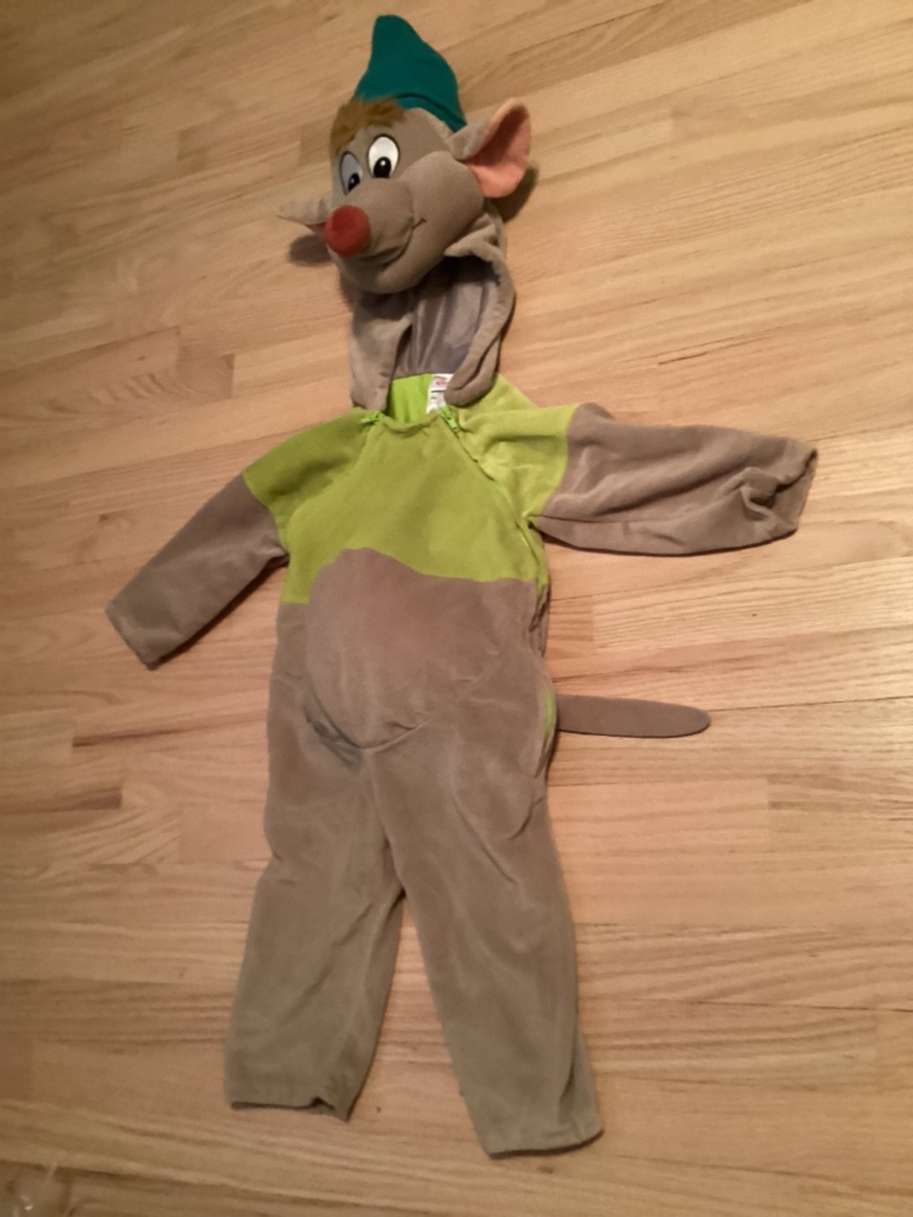 Vintage Disney Cinderella mouse friend Gus Gus Kids Costume - Gray, Green - Picture 4 of 5